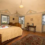 ベッド・アンド・ブレックファスト Palazzo Tornielli Mombello Monferrato