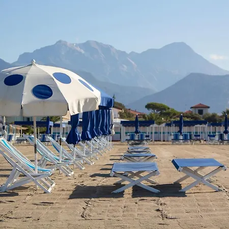 Palazzo Tornielli Alojamento de Acomodação e Pequeno-almoço *