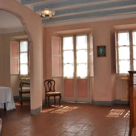 Alojamento de Acomodação e Pequeno-almoço Palazzo Tornielli Mombello Monferrato