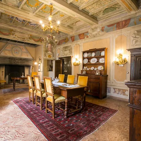 Panzió Palazzo Tornielli Mombello Monferrato