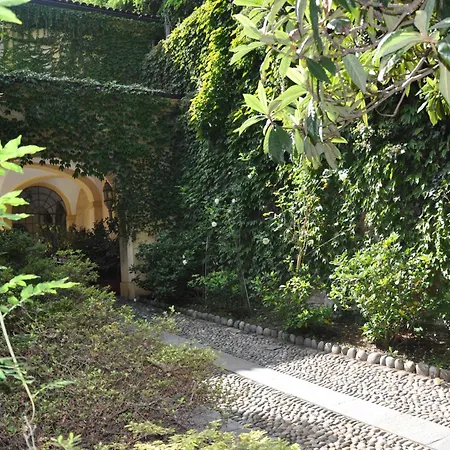 Bed & Breakfast Palazzo Tornielli *
