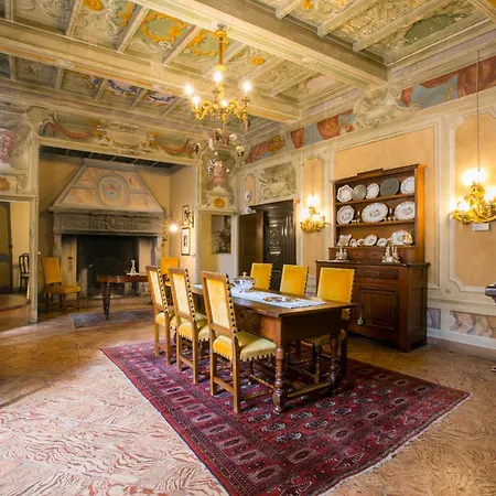 Alojamento de Acomodação e Pequeno-almoço Palazzo Tornielli