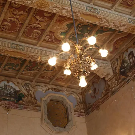 Panzió Palazzo Tornielli *